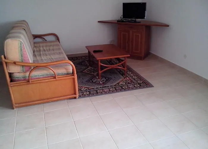 1 Bedroom 5 Min From Falesia And Close To Center D Apartment *